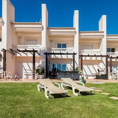 Fantastic Townhouse With Pool And Sea Views Villa Albufeira Buitenkant foto