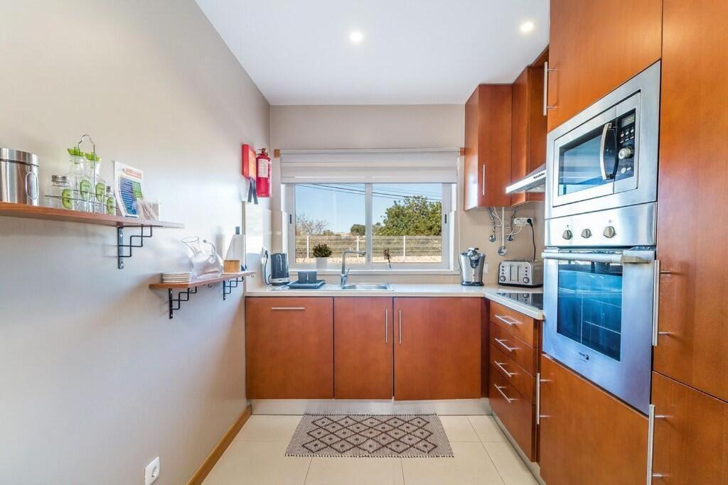 Holiday home Fantastic Townhouse With Pool And Sea Views