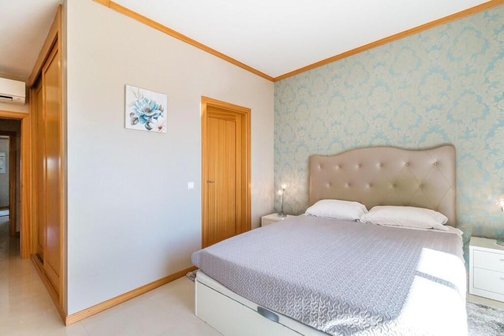 Holiday home Fantastic Townhouse With Pool And Sea Views *